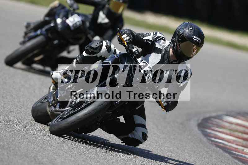 /44 09.08.2025 Plüss Moto Sport ADR/Freies Fahren/333